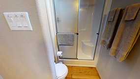 DELUXE CABIN (FULL BATH WITH SHOWER), PATIO Image #5